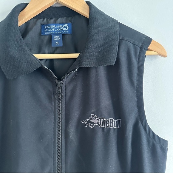 3/$20⚡️ Embroidered “The Bull” Collared Full Zip Up Vest Sunderland of Scotland - Picture 9 of 12
